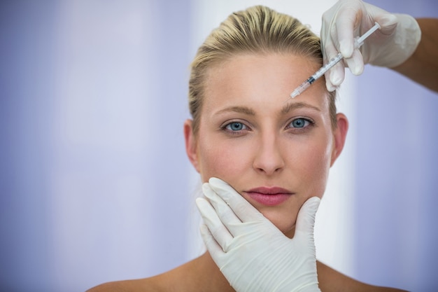 Botox du tiers supérieur du visage
